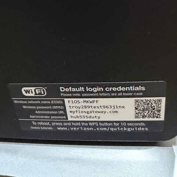 Verizon Black Wireless Router - Picture 2 of 3